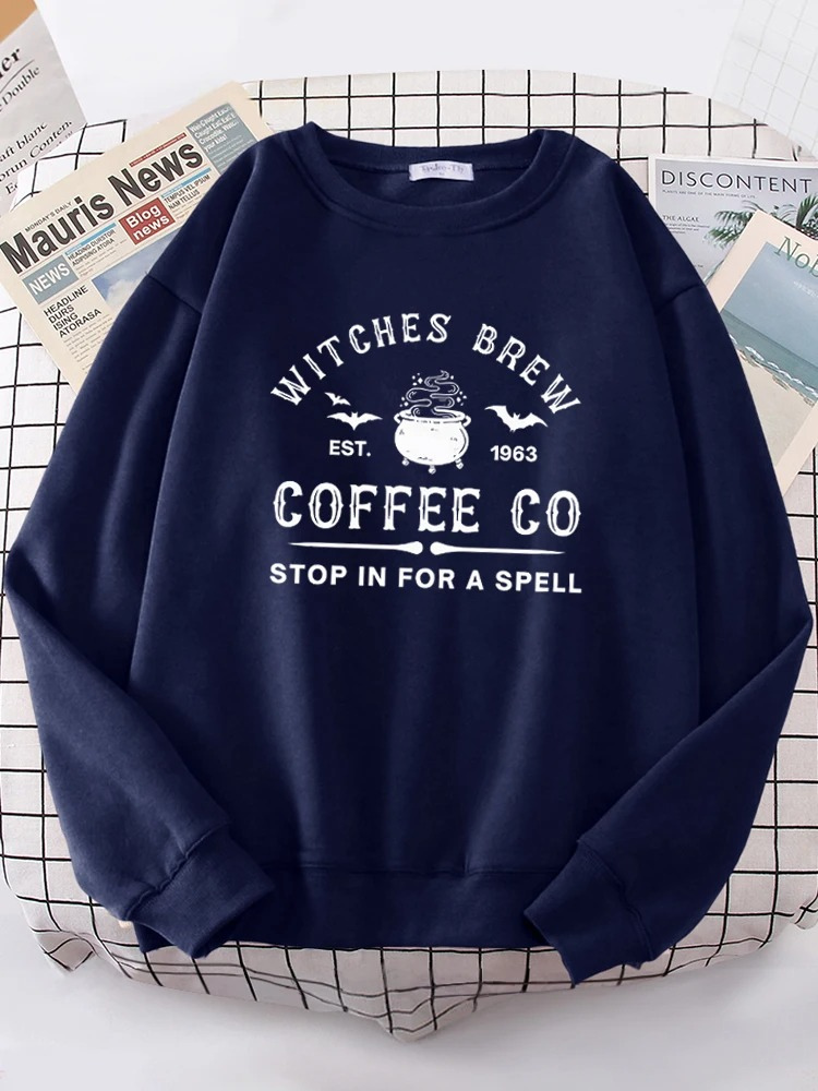 Elegant - Leuke Sweatshirt met "Witches Brew Coffee Co" Print – Dames Trui