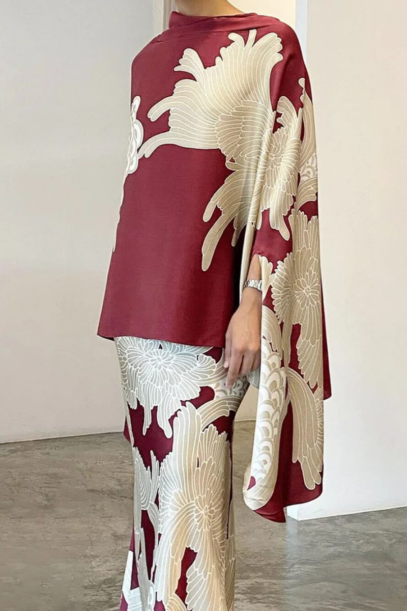 Elegant Floral Turtleneck Skirt Suit