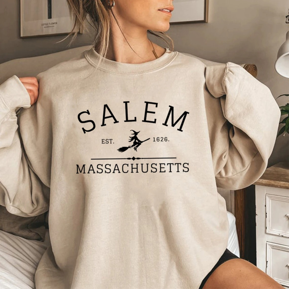 Blijves - Comfortabele Grafische Sweatshirt Met Salem Print – Dames Trui