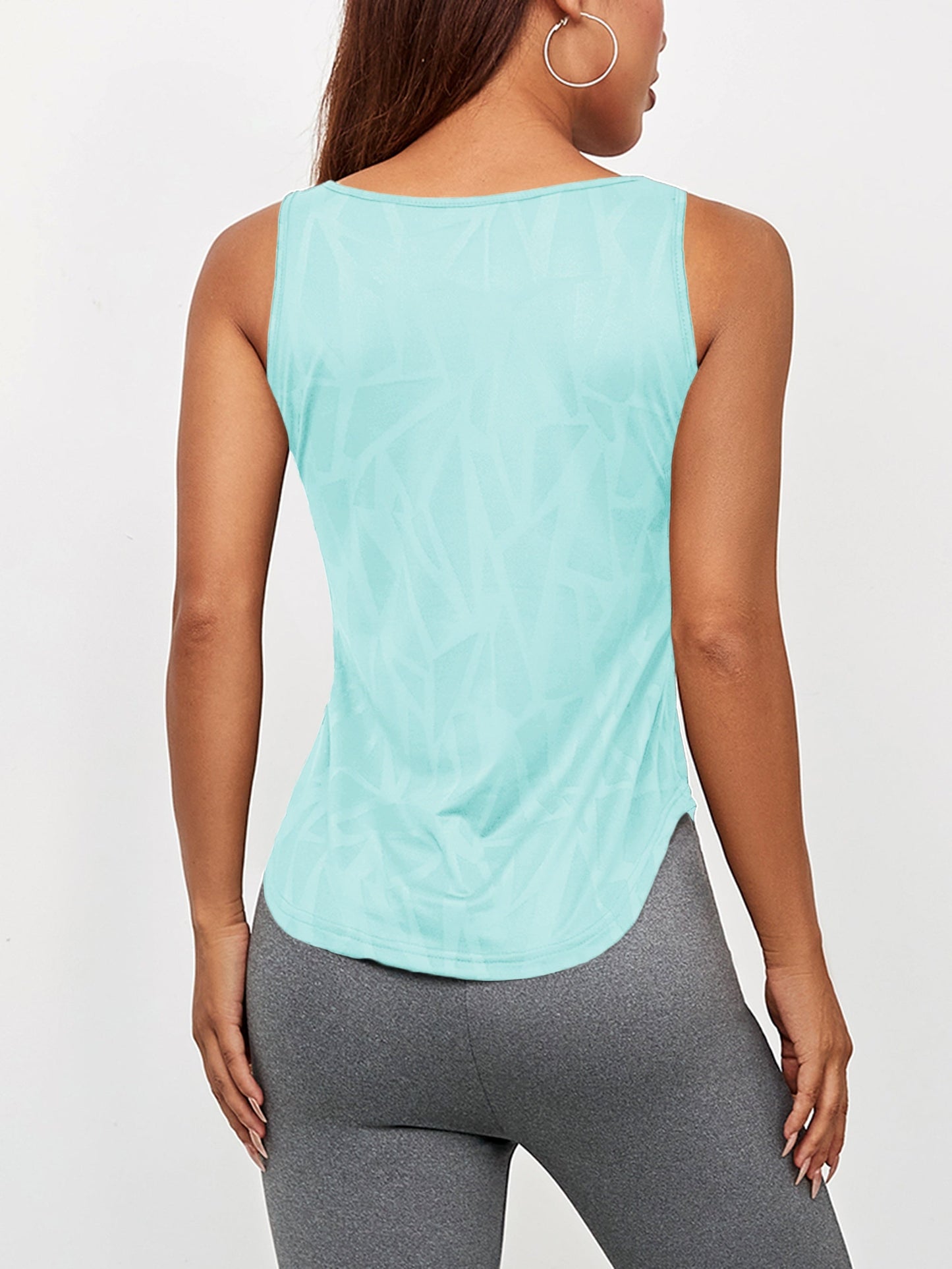 Lara | Yoga tanktop met geometrische uitsnijding en losse pasvorm