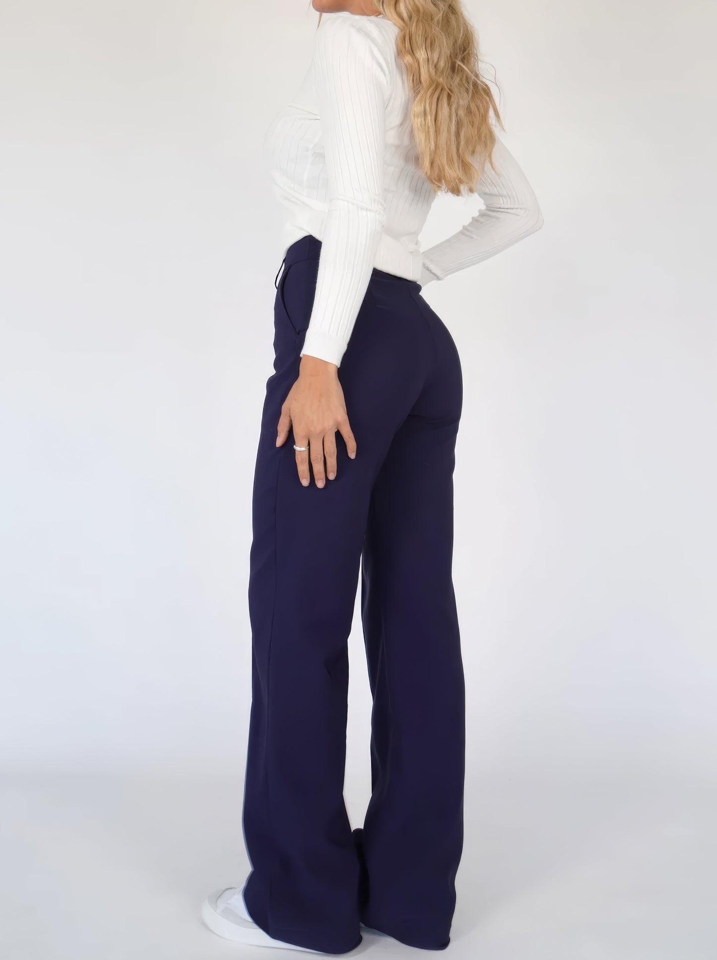 Comfortabele Dames Broek Met Hoge Taille En Wijde Pijpen