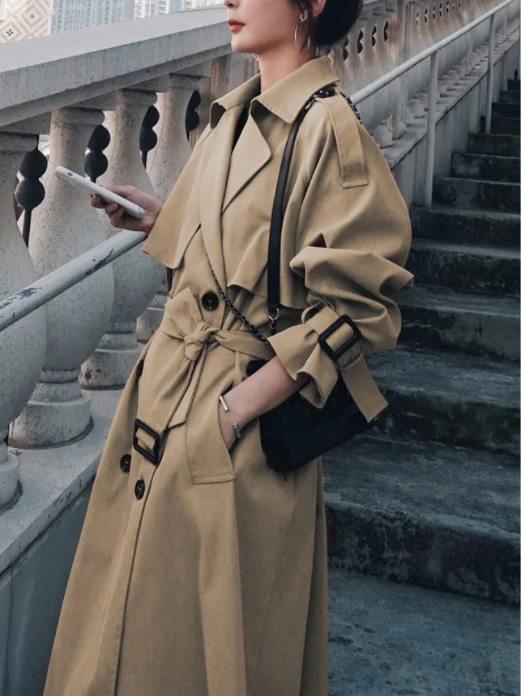 Stylish - Stijlvolle Lange Trenchcoat Dames met Verstelbare Riem en Pofmouwen