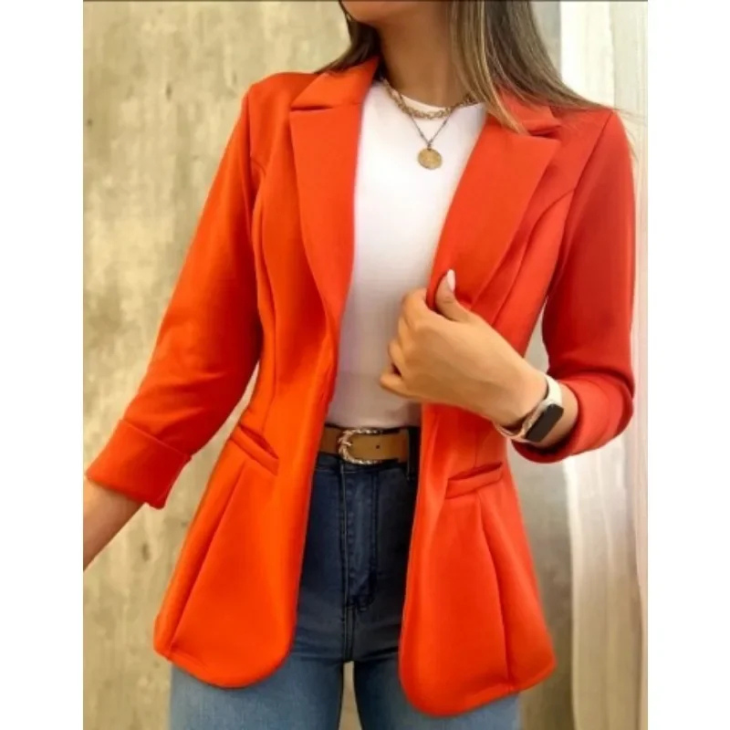 Majeste - Lange Dames Blazer met Slanke Pasvorm en Opgerolde Mouwen