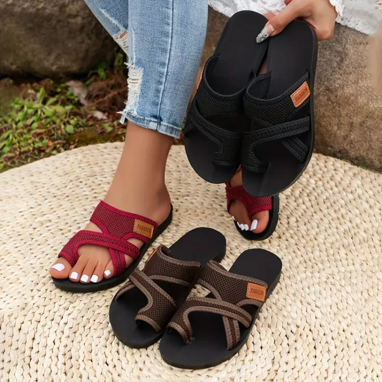 Celia | Geperforeerde mesh-slipsandalen