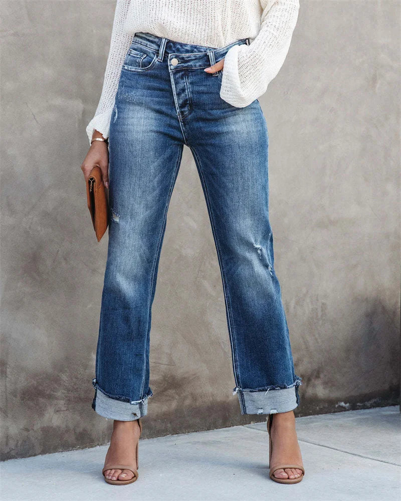 Roberta - Rechte jeans met hoge taille en knoopsluiting