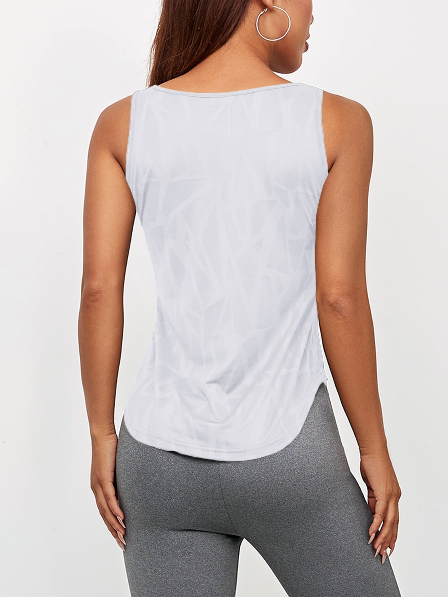 Lara | Yoga tanktop met geometrische uitsnijding en losse pasvorm